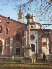 Xtrallusion photo gallery of Italy. Photos, pictures, images and photographs of the Italian Rivieras, the Italian Lakes, the Italian Alps, the Cinque Terre, the Amalfi coast and some of the most beautiful corners of Italy. Plus photos of Italian cities such as Pisa, Milan, Genoa and Rome.